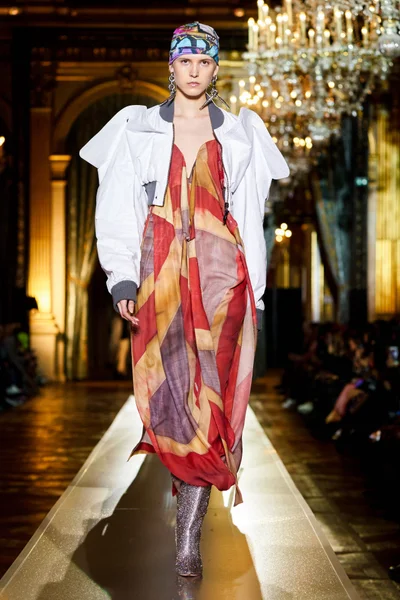 Look 6
